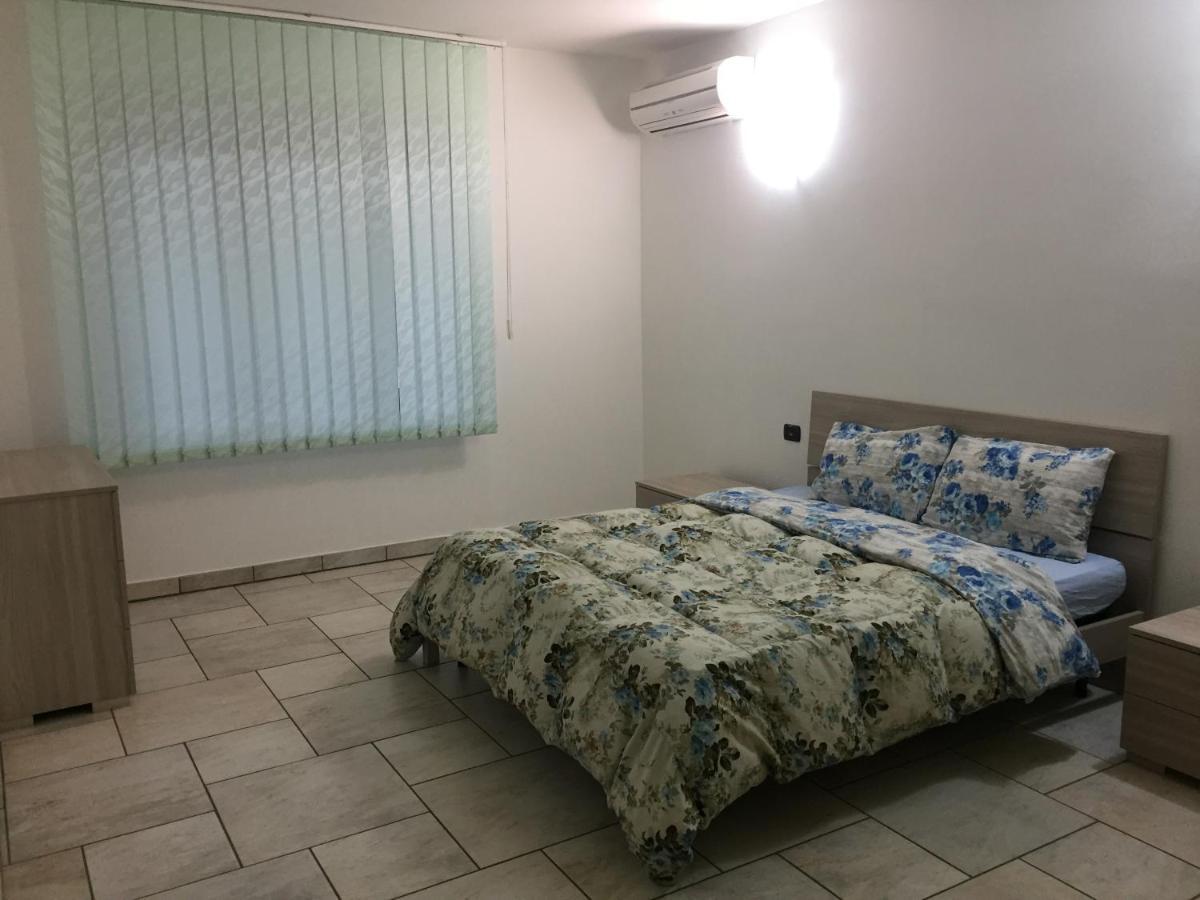 Villa Althea Ronago Экстерьер фото